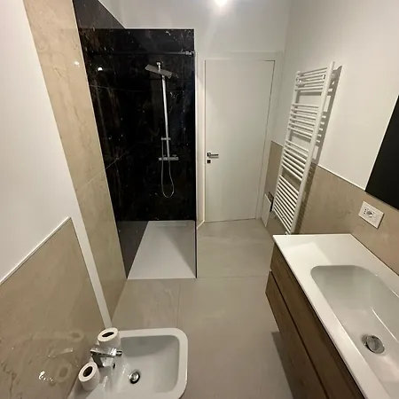 Bertani לינה וארוחת בוקר 4*