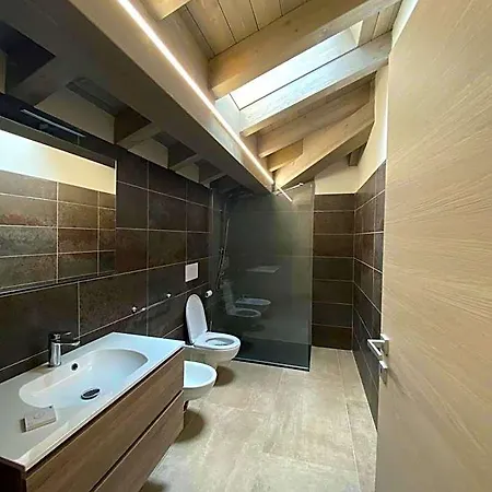 Bertani לינה וארוחת בוקר 4*