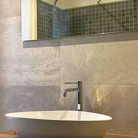 לינה וארוחת בוקר Bertani