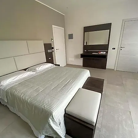 Bertani לינה וארוחת בוקר 4*