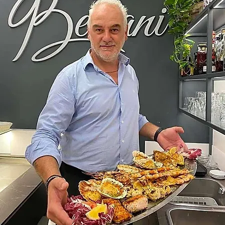לינה וארוחת בוקר Bertani 4*